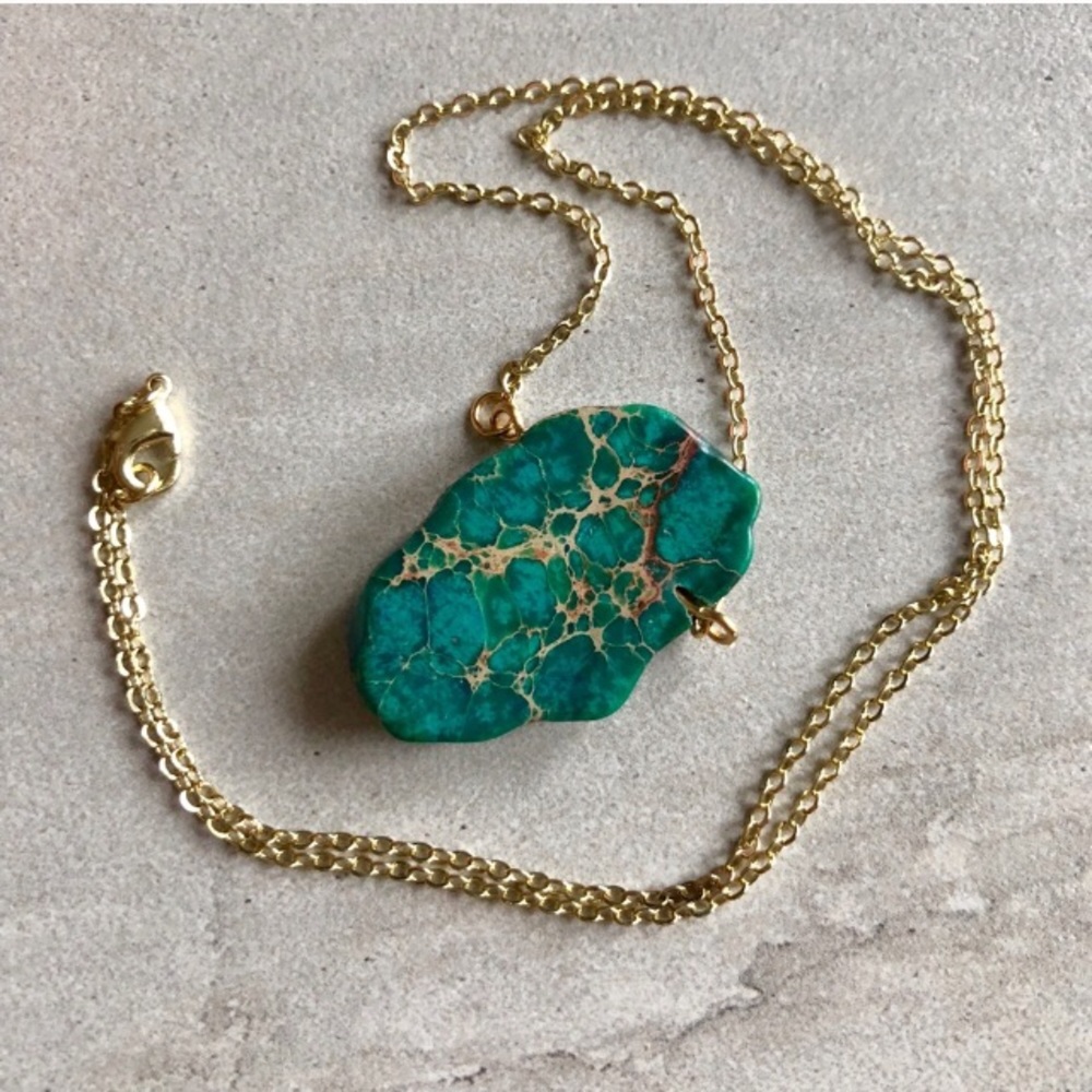 ✨LAST ONE!✨Raw Jasper Necklace - Picture 2 of 3